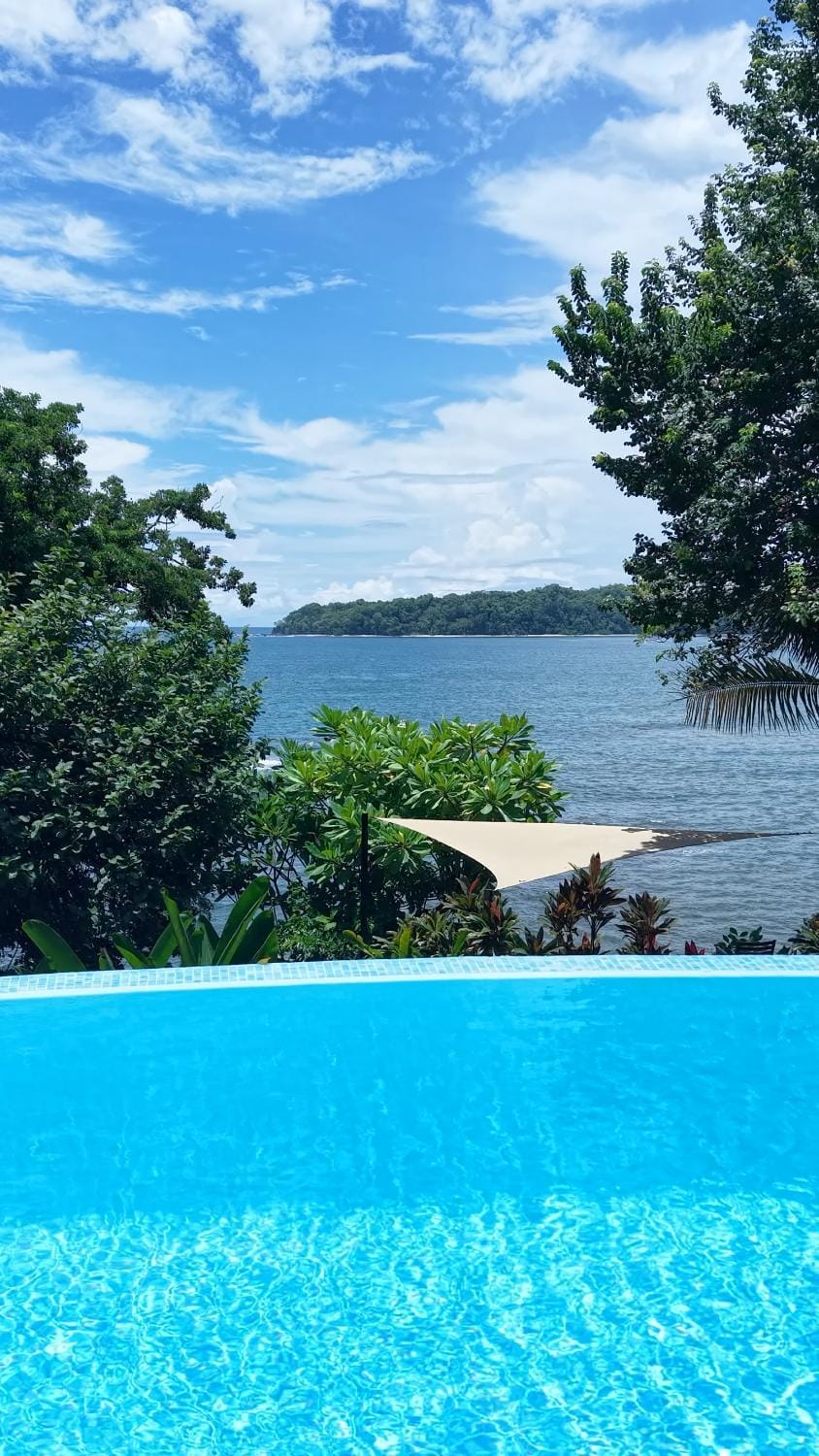 Sea view, Swimming pool