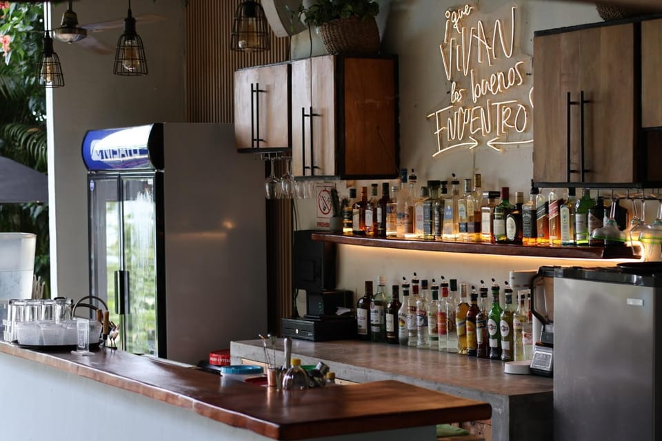 Lounge or bar, Lounge or bar, Drinks