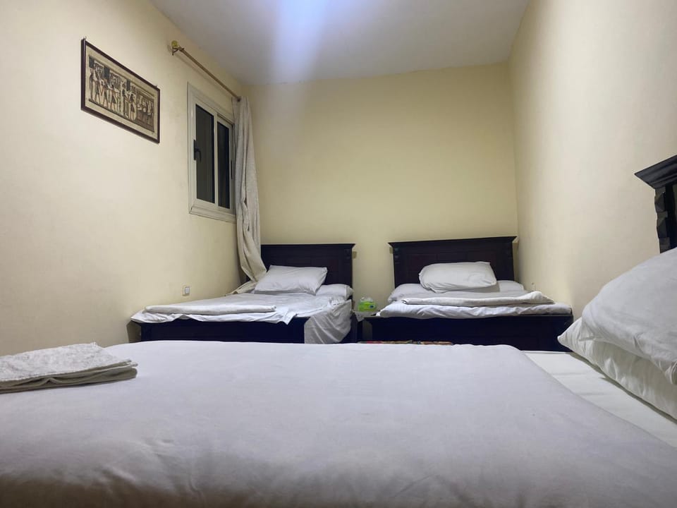 Pyramids Lounge Guest House Bed and Breakfast in Egypt