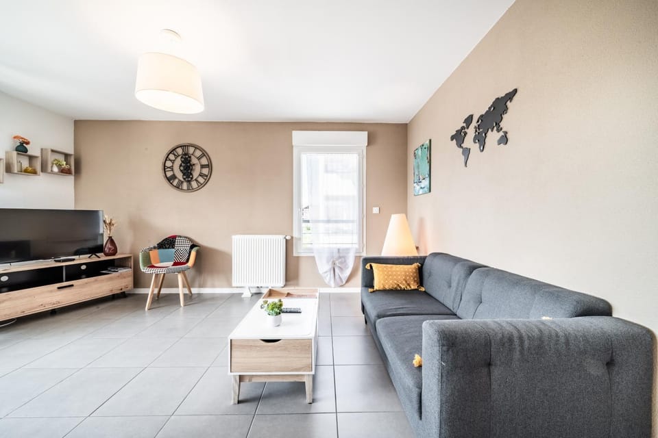 Property building, Living room