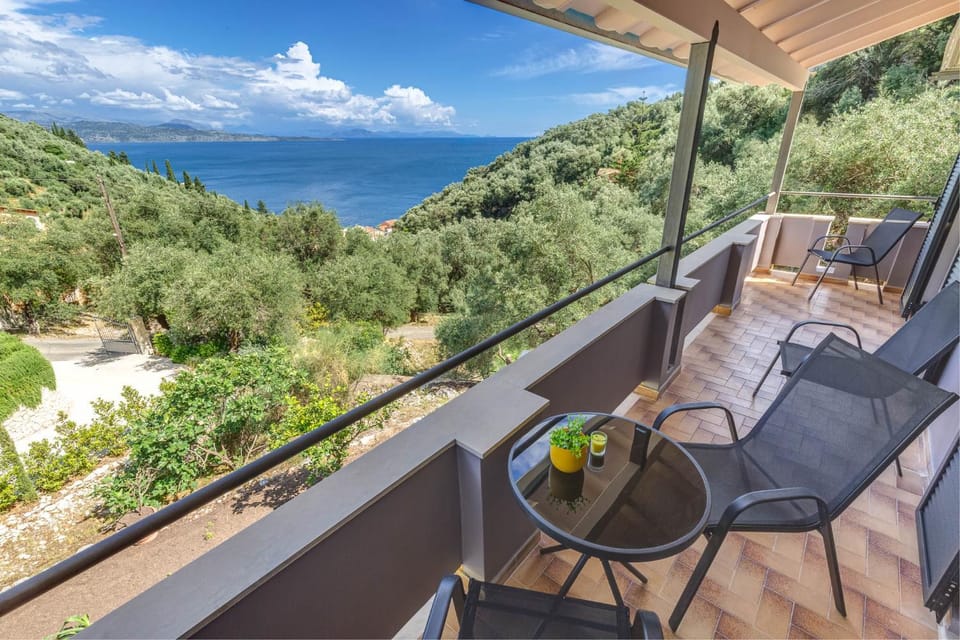 View (from property/room), Balcony/Terrace, Sea view