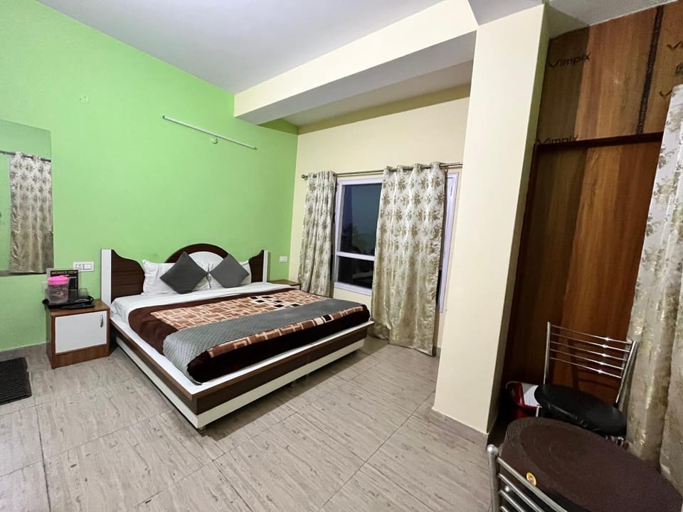 Wonder View Bed and Breakfast in Shimla