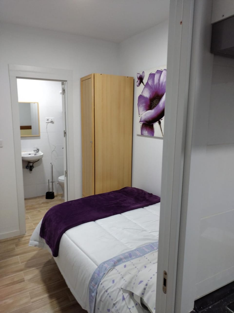 Bed, Bedroom, wardrobe