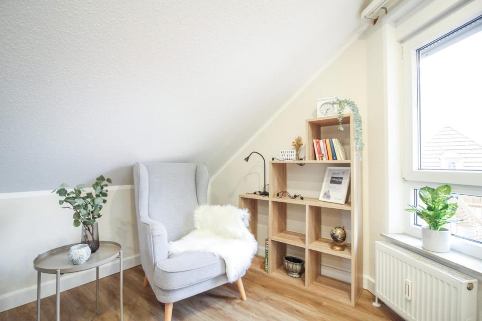 Library, Living room, Seating area