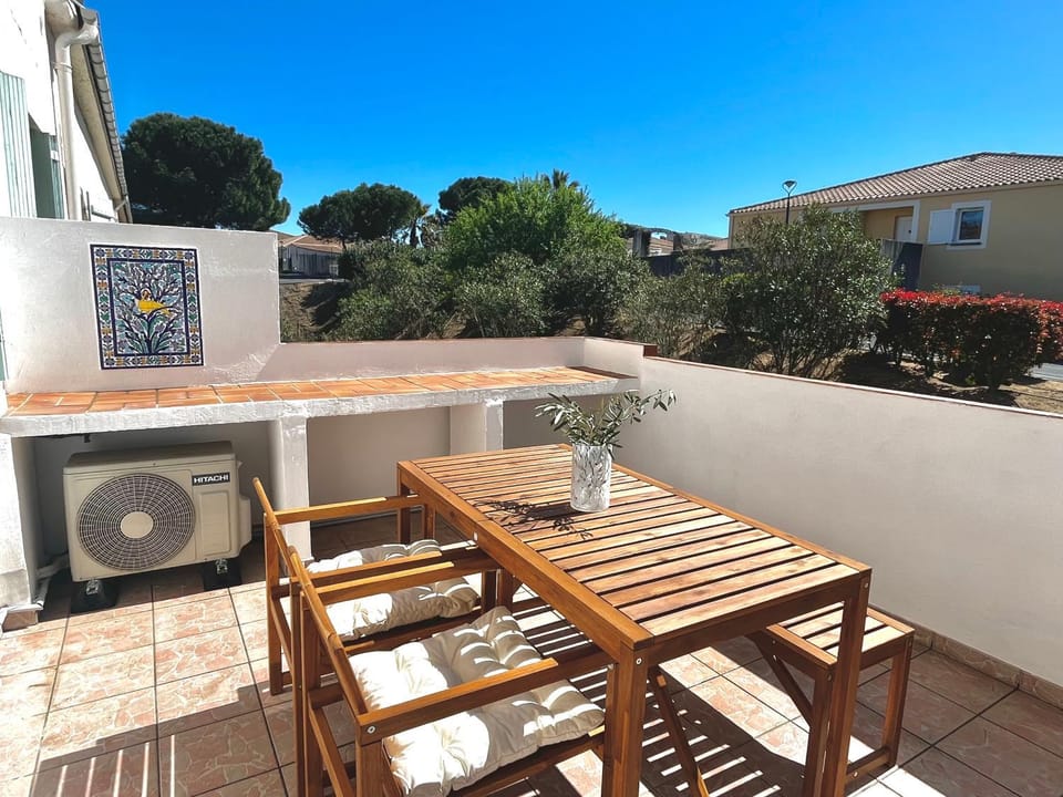 Patio, Balcony/Terrace