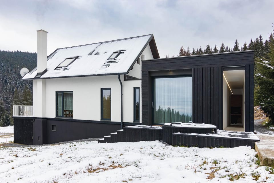 CUBE Bucin House in Romania