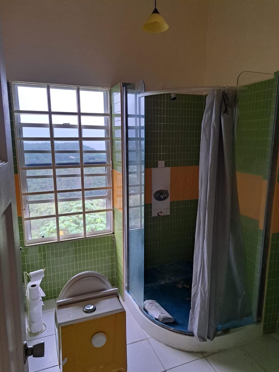 Jealous Mountain Bed-Sit Apartment in Saint George