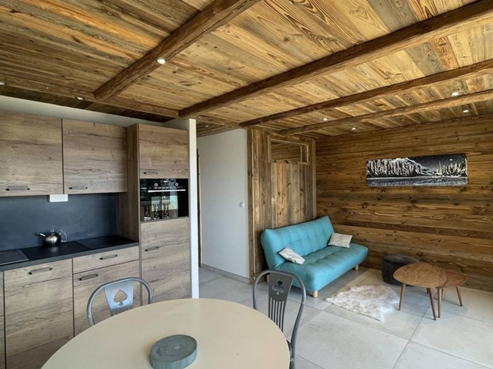 Appartement 2 pièces pour 4 pers avec balcon à l'Alpe d'Huez - FR-1-405-227 Apartment in Huez