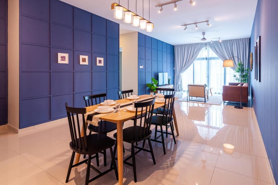 Living room, Dining area