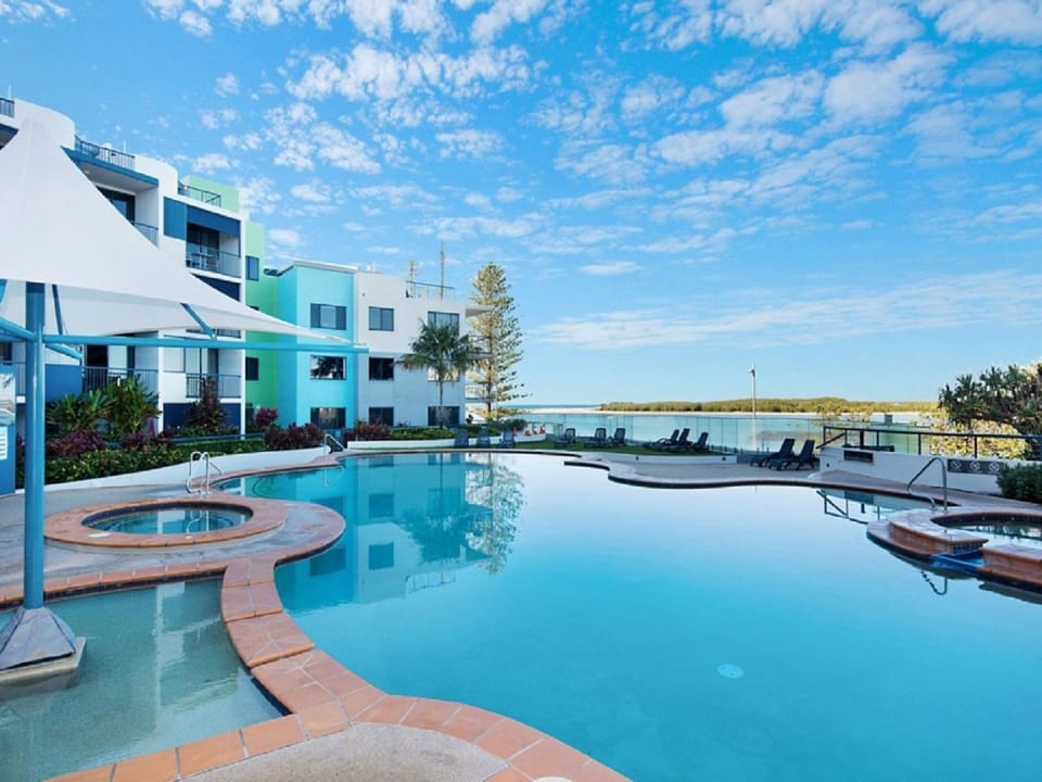 Unit 66 Grand Pacific Resort Bulcock St Caloundra Apartment in Golden Beach