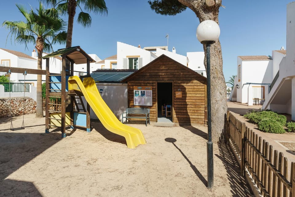 Children play ground, Kids's club
