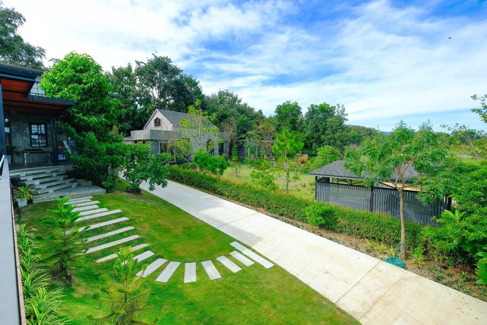 Day, Garden