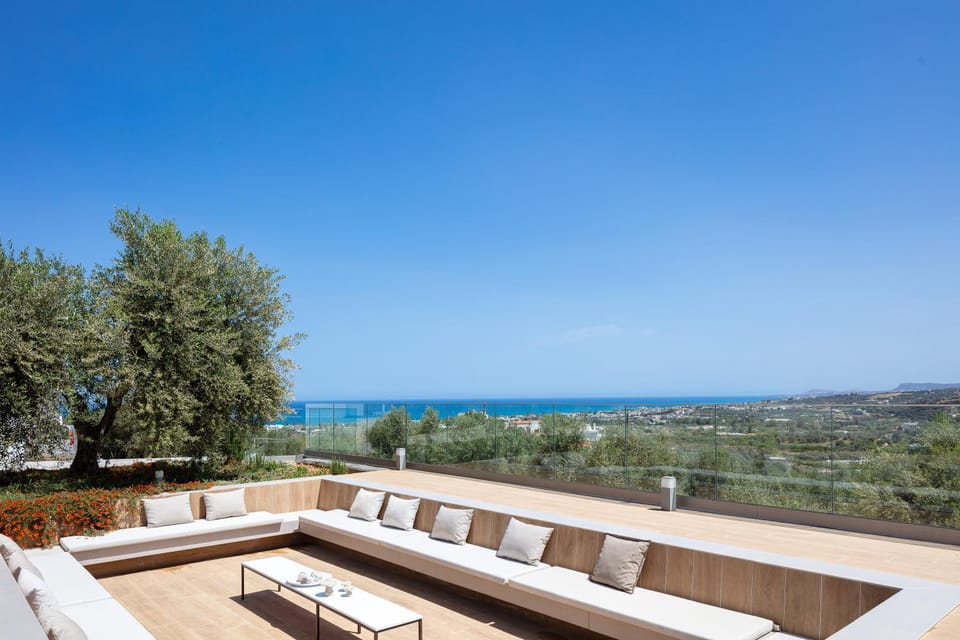 Sea view, sunbed