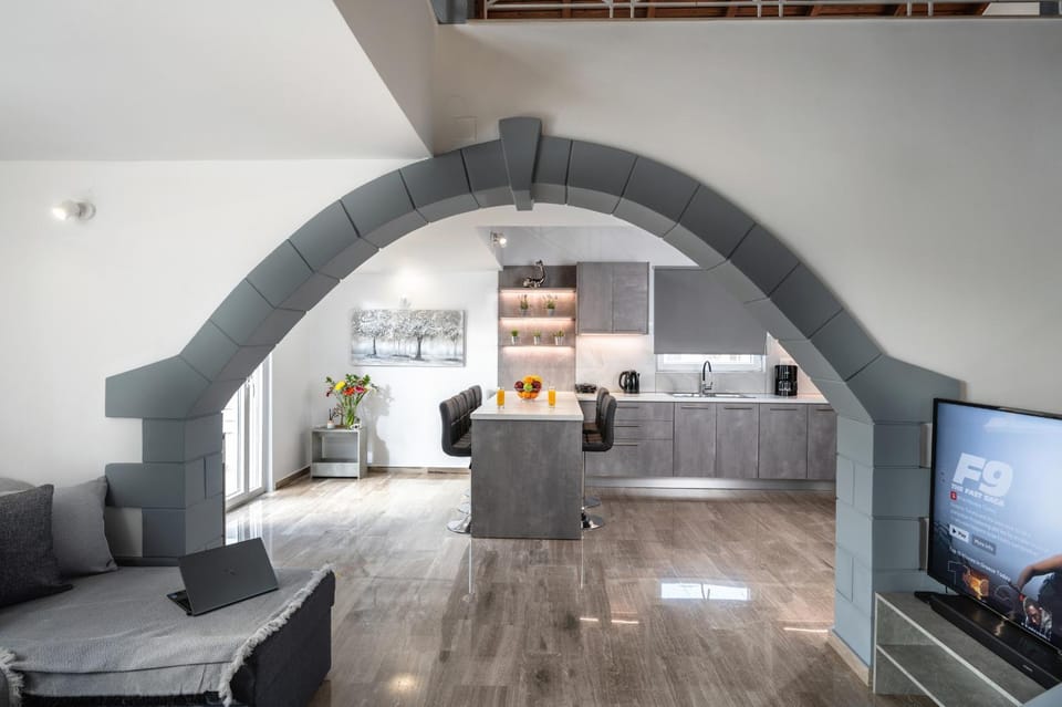 TV and multimedia, Kitchen or kitchenette