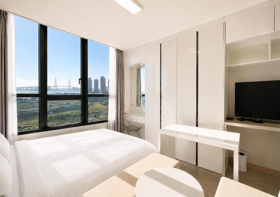 UH FLAT The SONGDO Apartment in Incheon