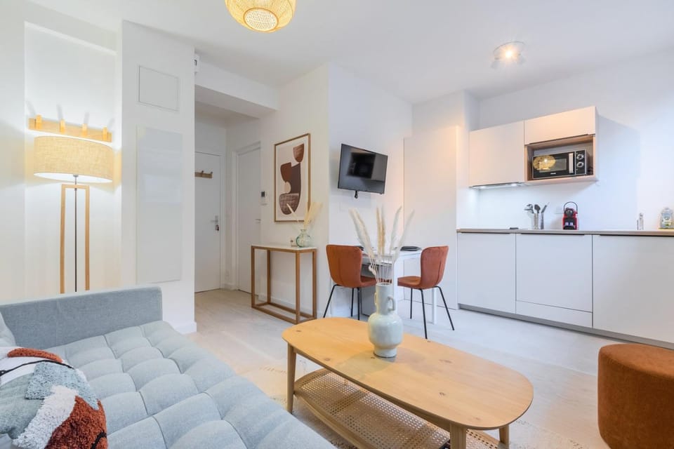 Renovated 1 bedroom apartment Apartment in Lille