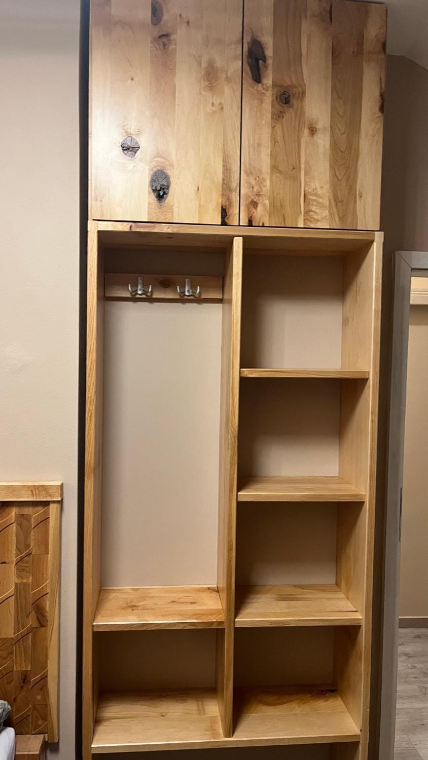 wardrobe