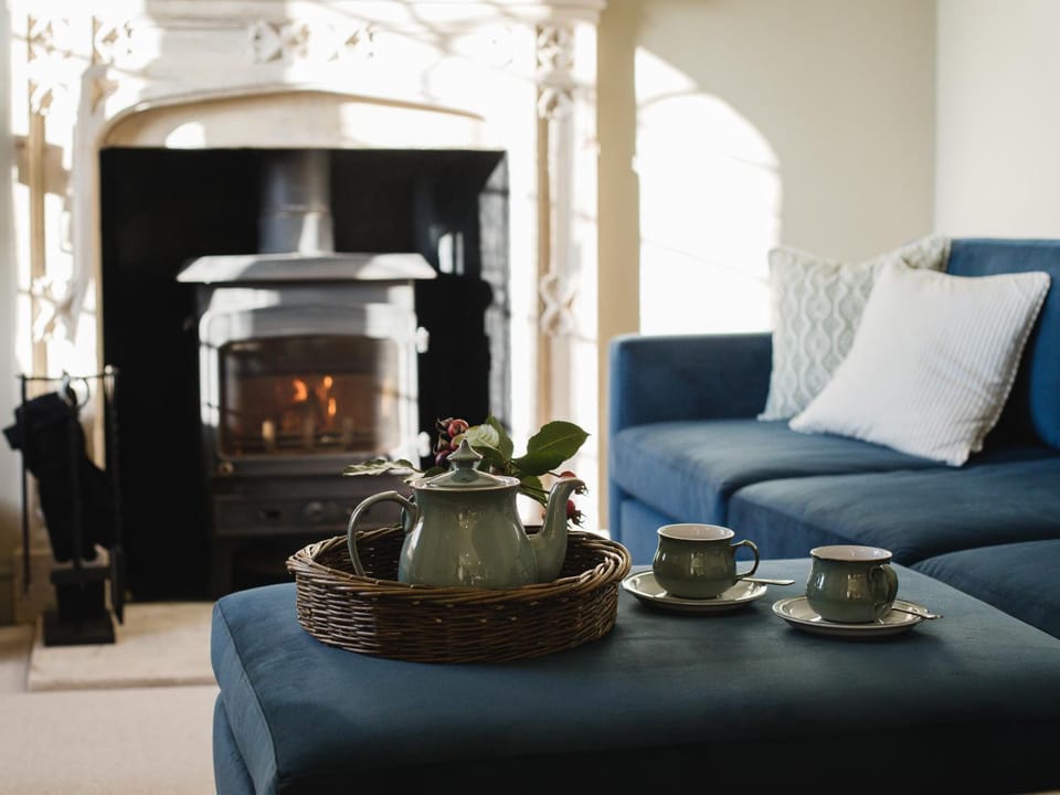 Living room, Decorative detail, Seating area, flat iron