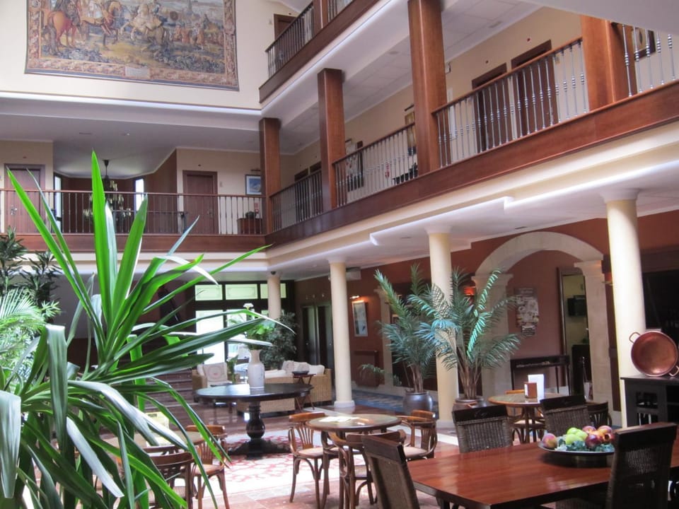 Lounge or bar