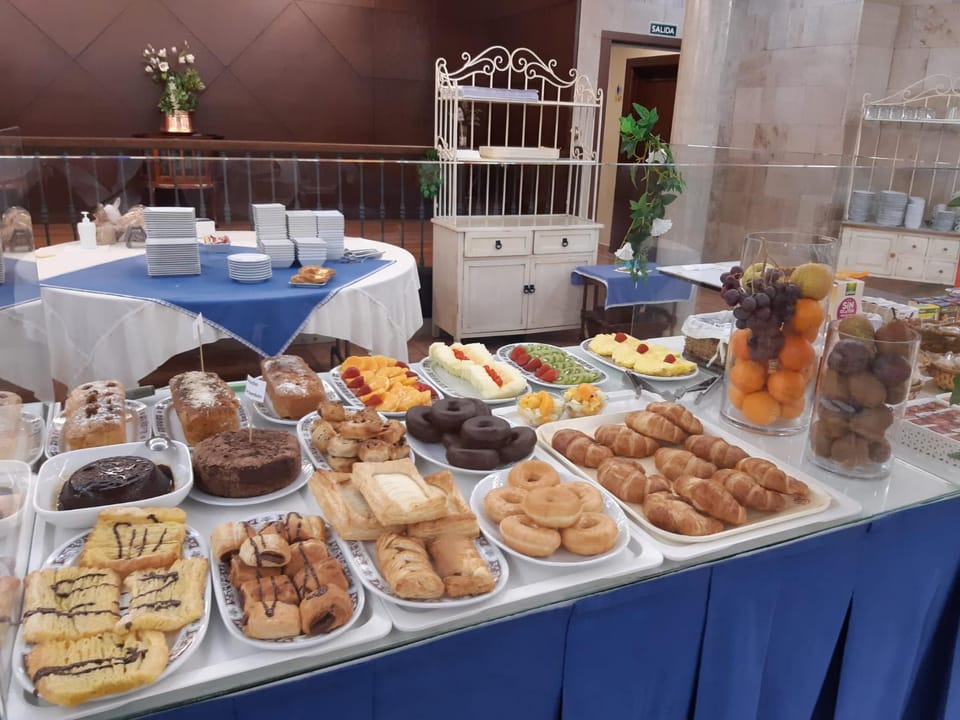 Food and drinks, Food, Breakfast, Buffet breakfast
