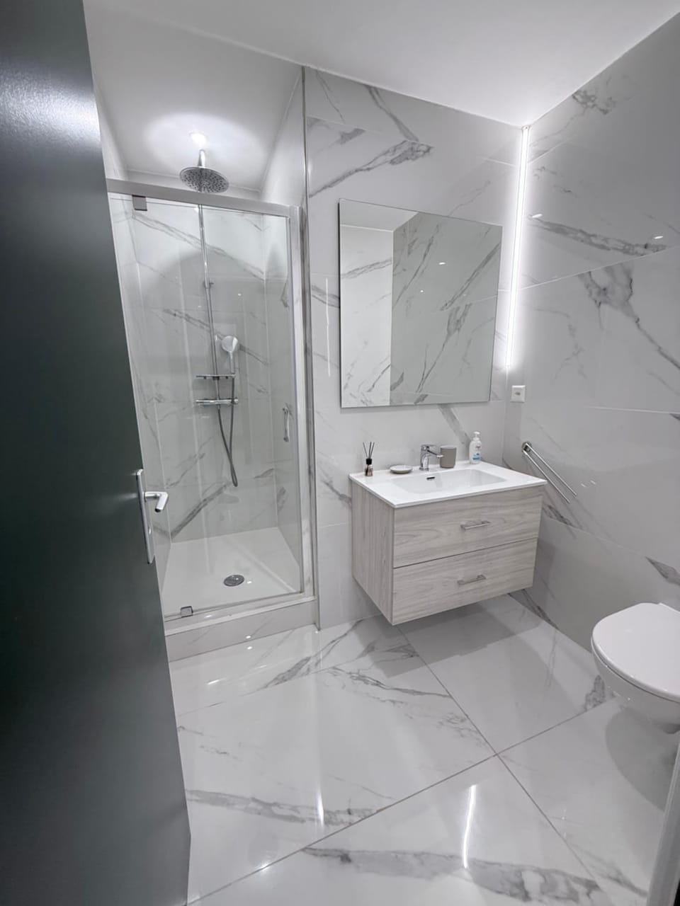 TALEDA Apartments - Modern Apartments & Self Checkin in the Old Town Apartment in Lugano