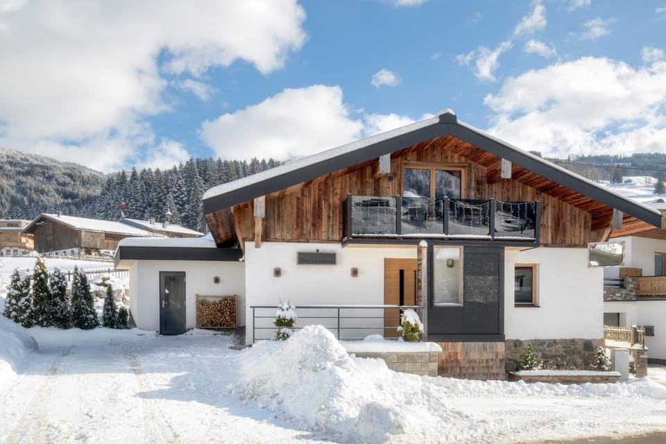 Property building, Winter