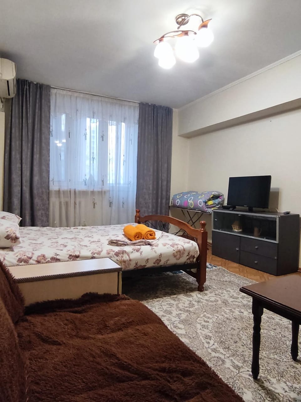 Seating area, Bedroom
