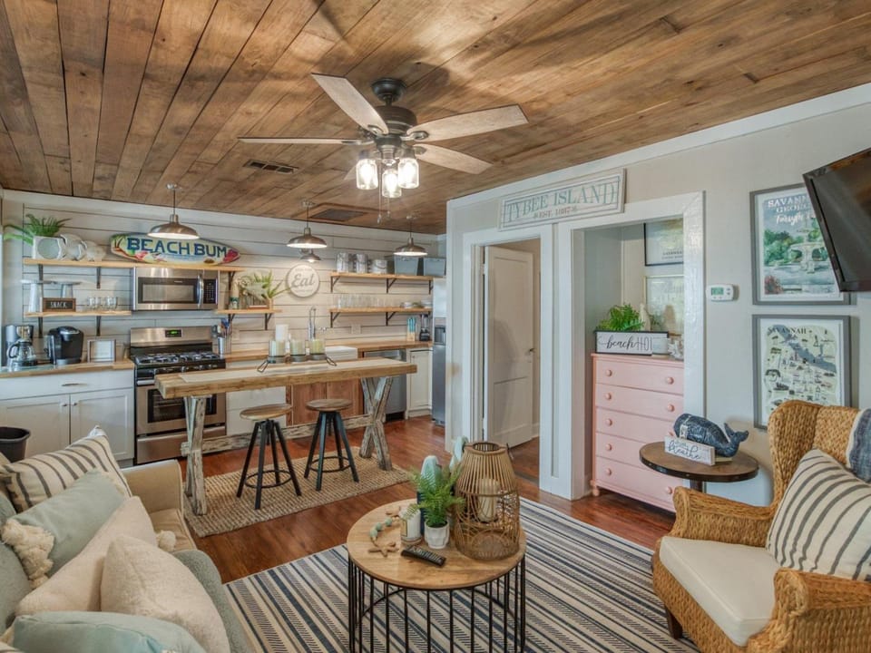 After Dune Delight A and B House in Tybee Island