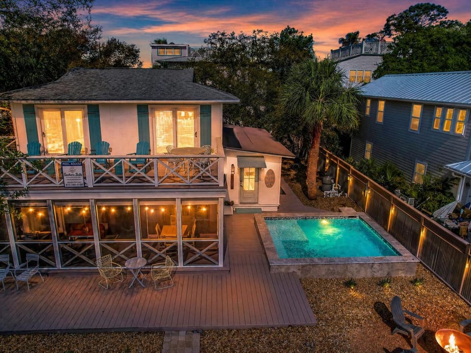 After Dune Delight A and B House in Tybee Island