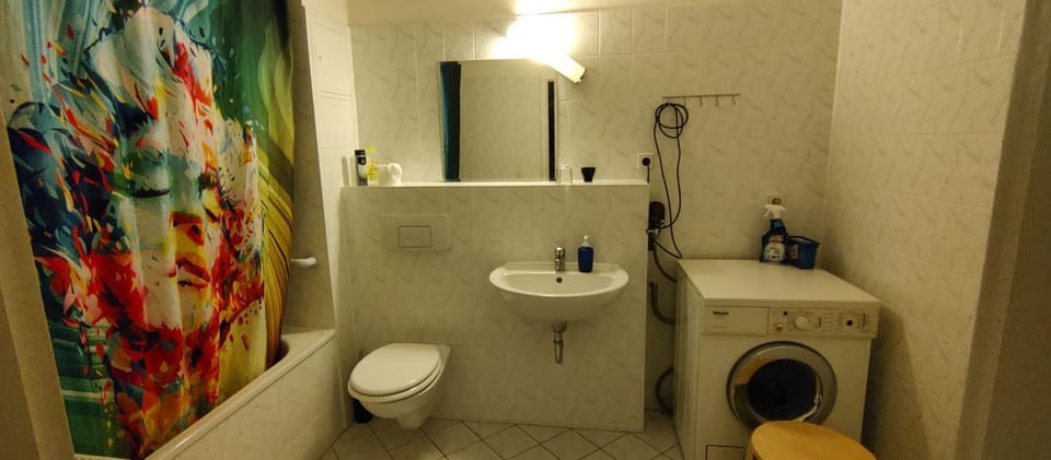 Toilet, Bathroom