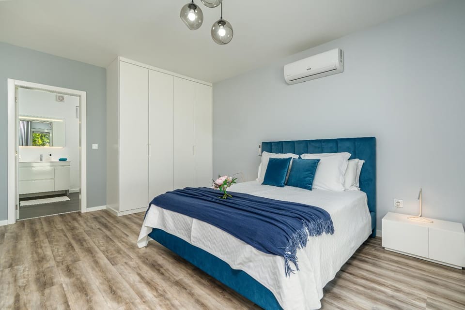 Casa Alan by Rent2u, Lda House in Madeira District