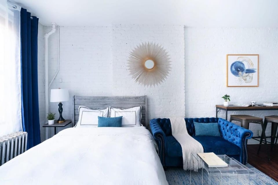83-2FE UES Central Park Newly Furnished Studio Apartment in Upper East Side