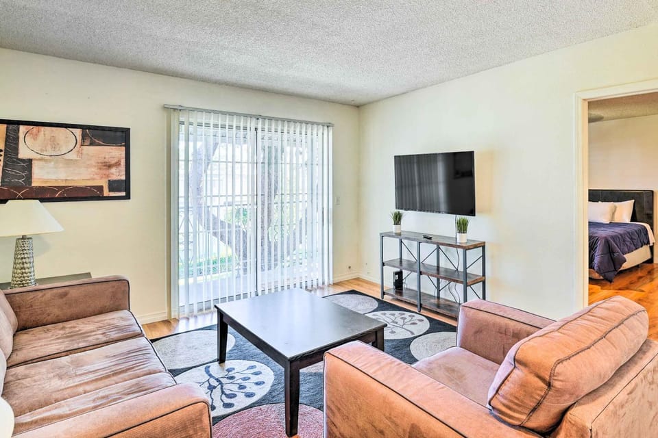 Las Vegas Condo: Explore The Strip & Downtown House in Paradise