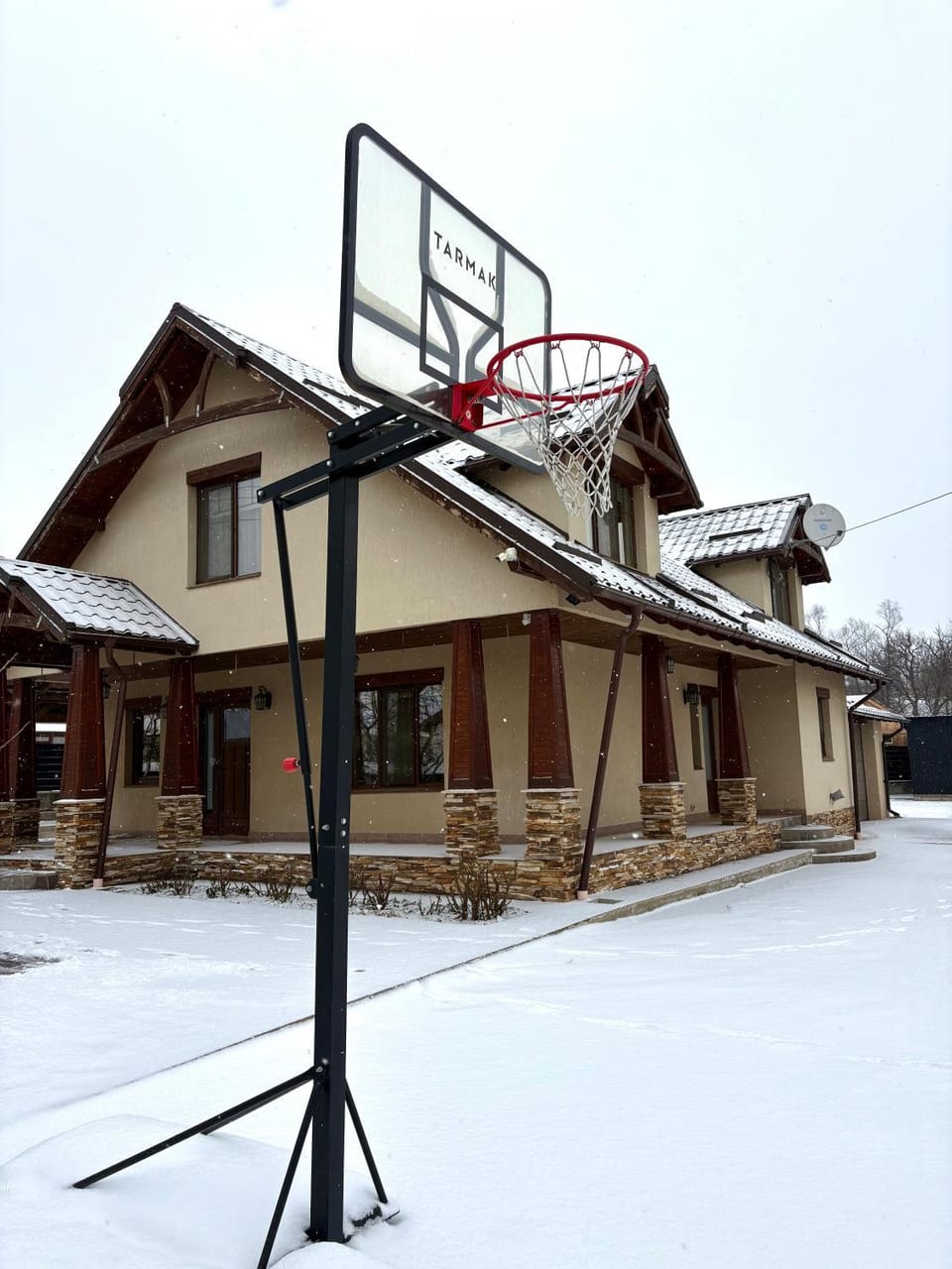 American Style Vacation Home House in Romania