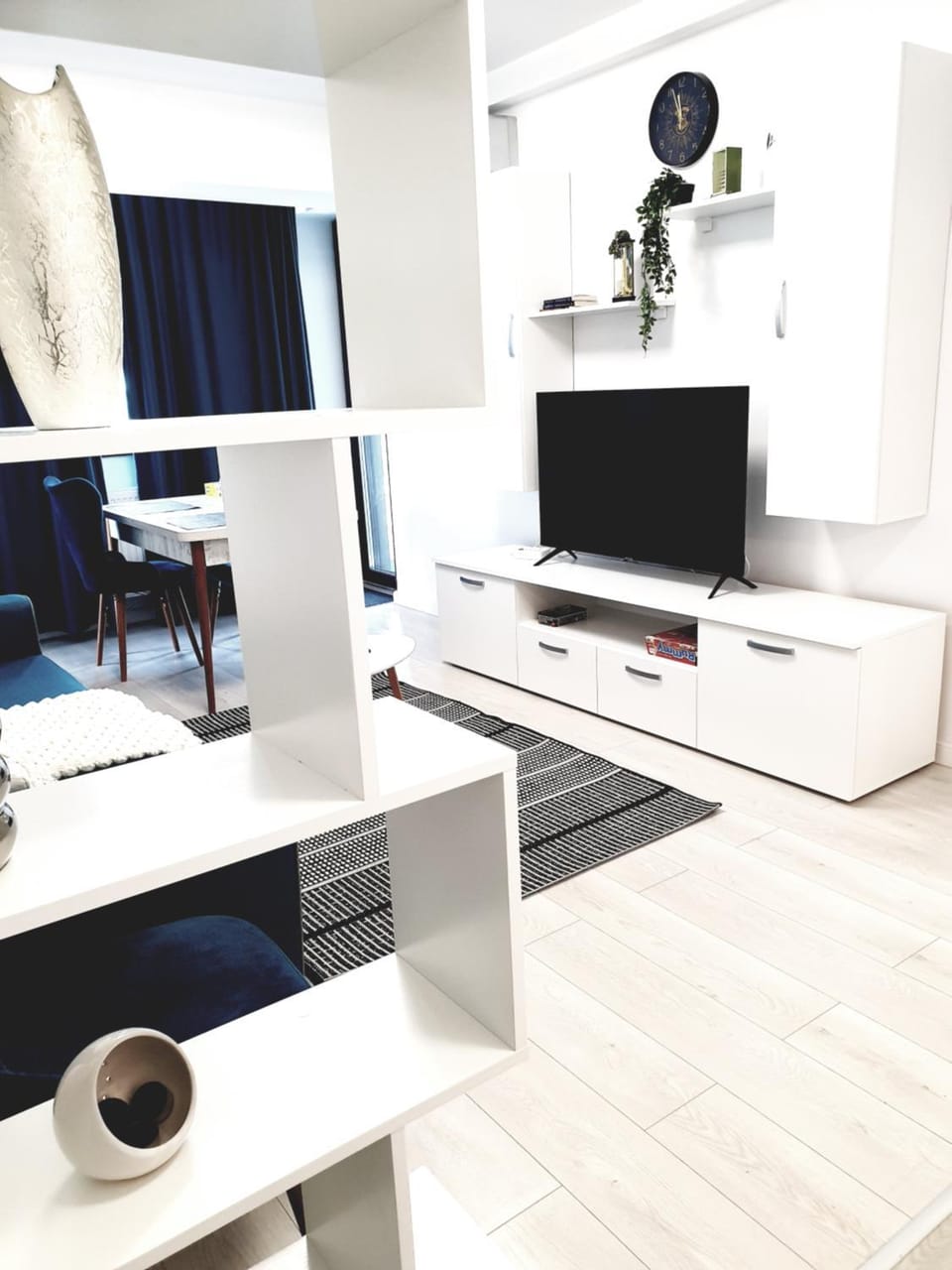 TV and multimedia, Living room