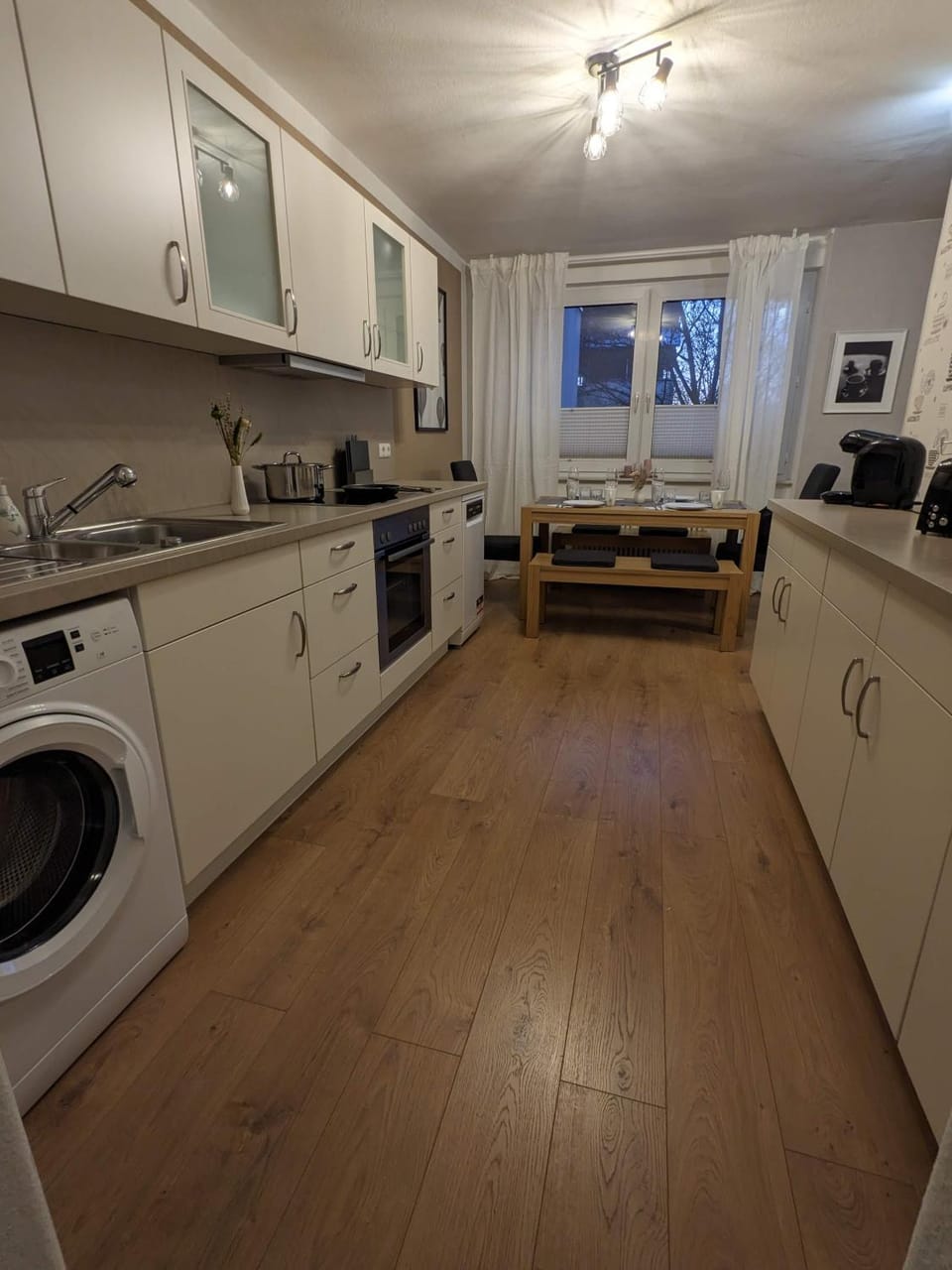 Kitchen or kitchenette, Dining area, dishwasher, minibar, pet friendly, stove, washing machine