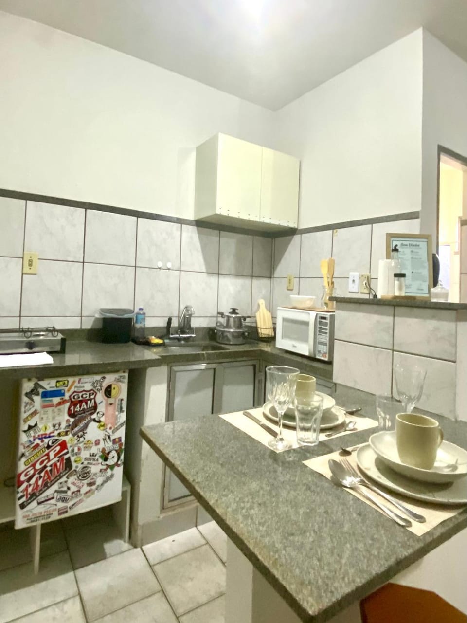 Kitchen or kitchenette, Dining area, minibar