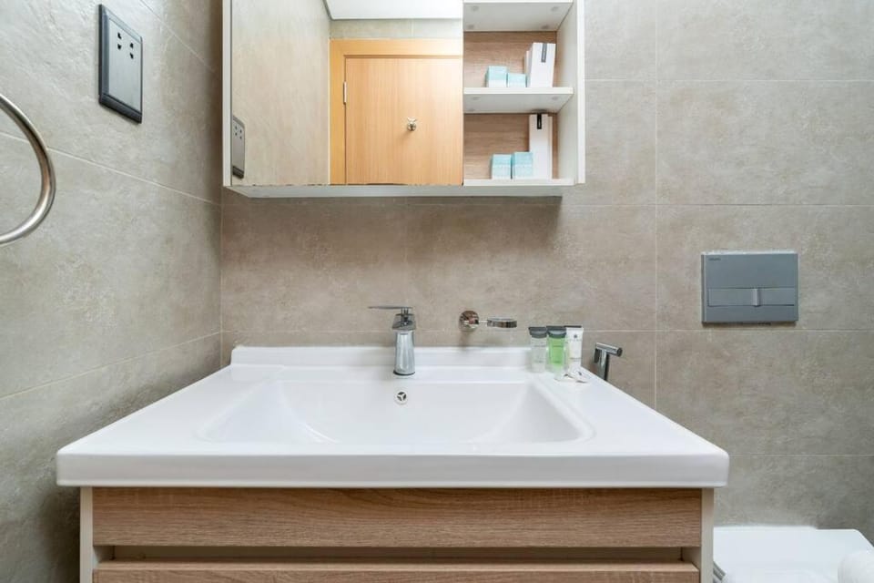 Perfect 2br for families in JVC Apartment in Dubai