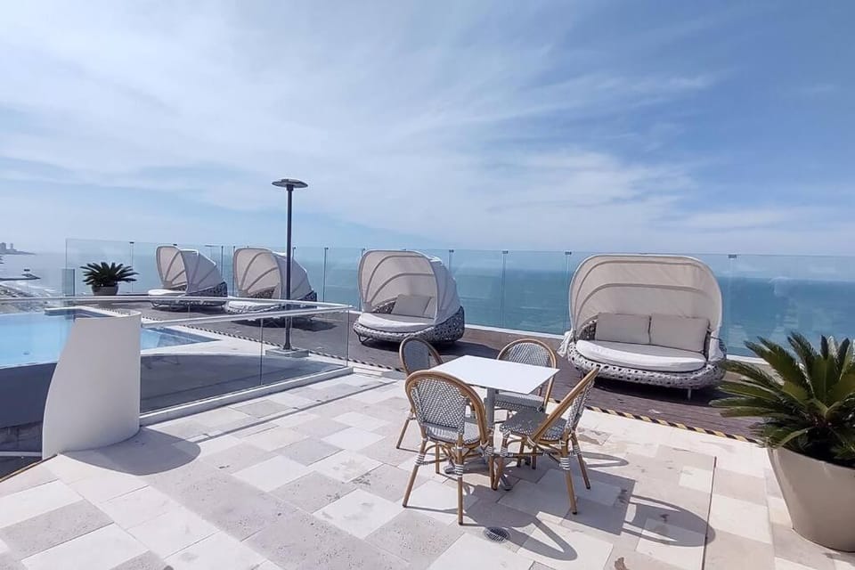 Pool view, Sea view, Swimming pool, Swimming pool