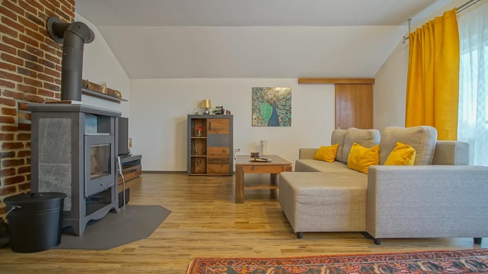 TV and multimedia, Living room, flat iron