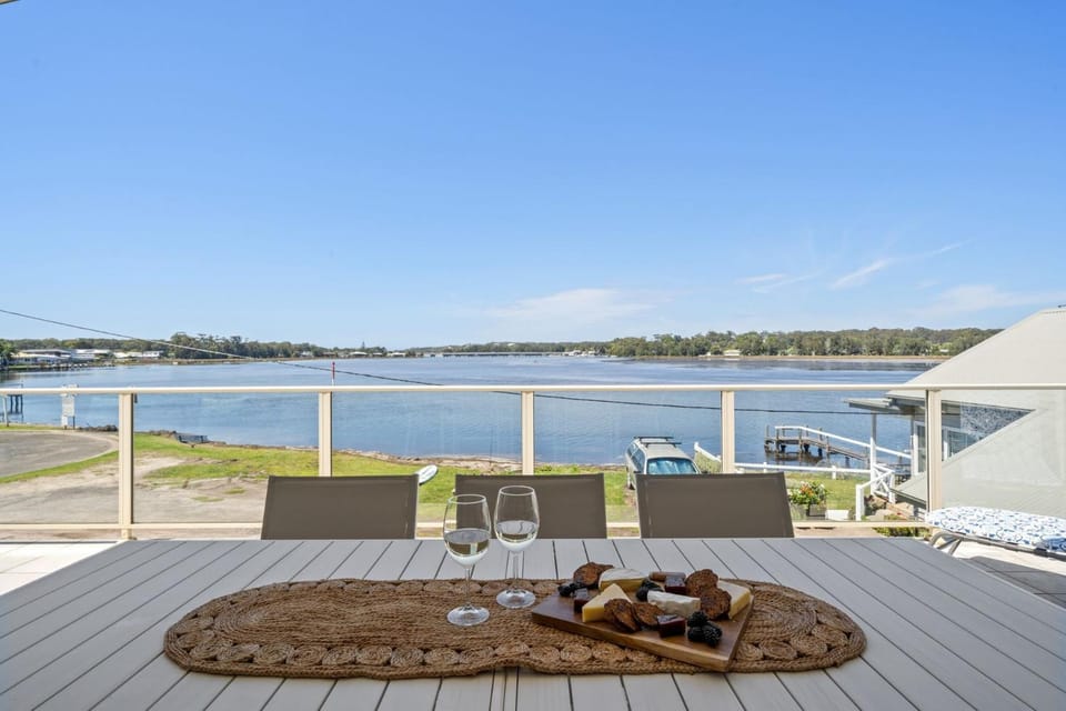 Burrill Lake Cottage House in Burrill Lake