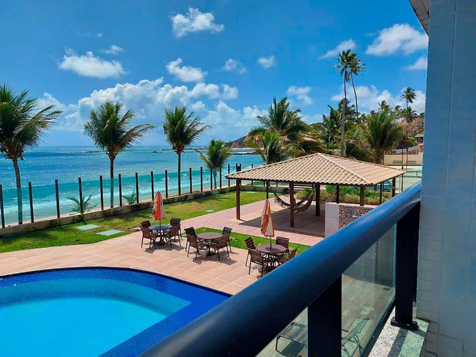 Pool view, Sea view
