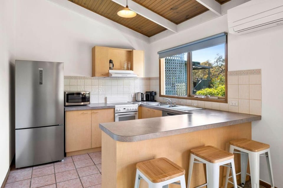 Oasis on Weir House in Anglesea