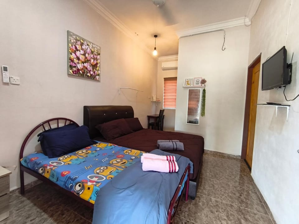 BASAR HOUSE SUITES RHU 10/ PENARIK Chalet in Terengganu, Malaysia