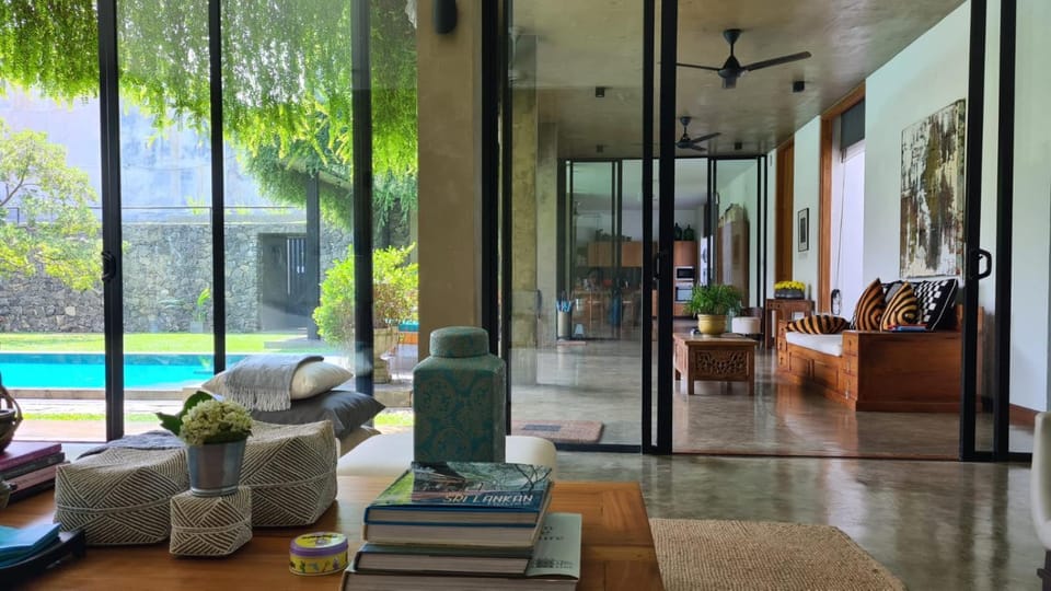 Tranquil Negombo Villa in Negombo