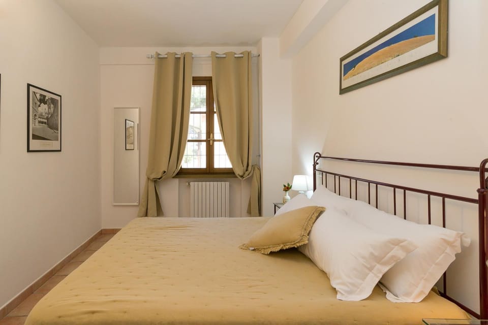 Property building, Living room, Bedroom