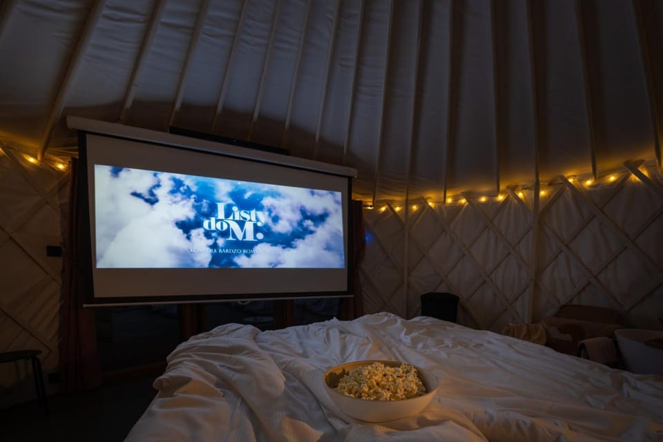 Izera Glamping Adults - Luksusowe jurty&spa (adults only) Luxury tent in Lower Silesian Voivodeship