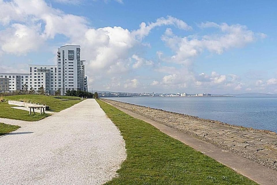 Property building, Sea view