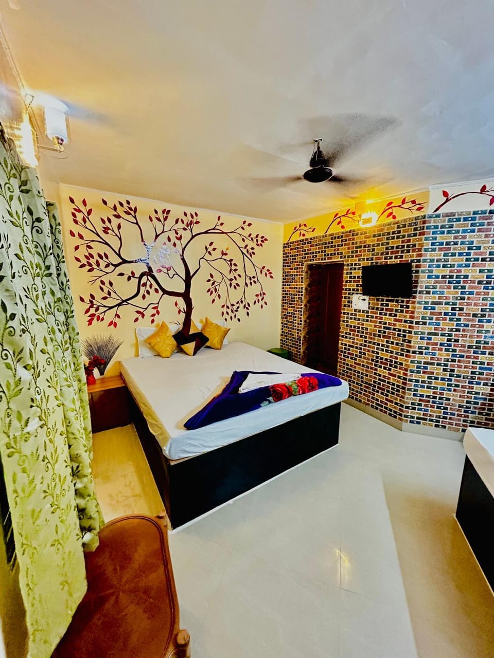 Sun India Guest House Bed and Breakfast in Kolkata