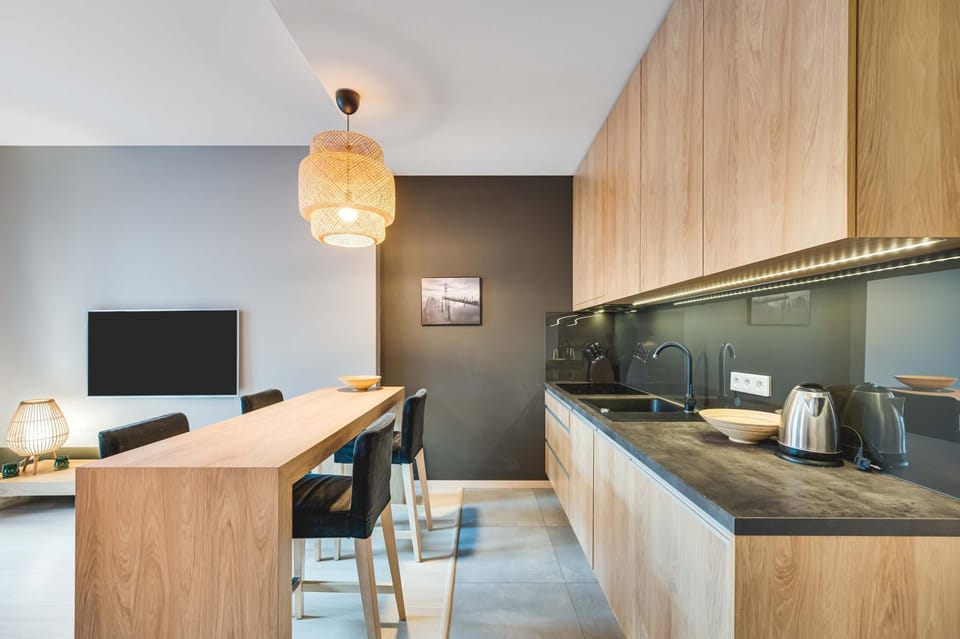 TV and multimedia, stove